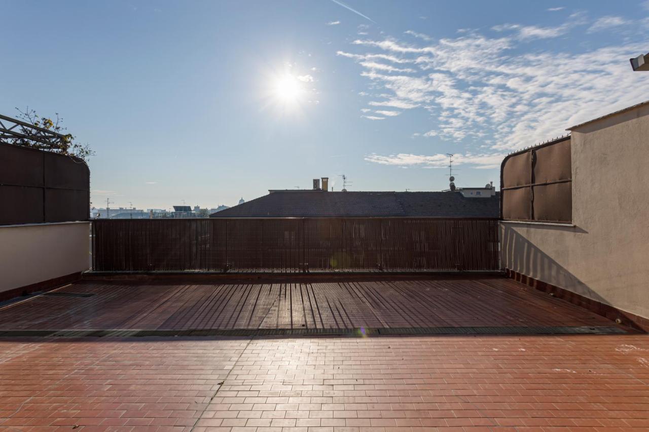Amazing Terrace In Milan-Via Strambio Citta Studi Apartman Kültér fotó